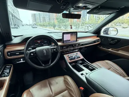 Lincoln Aviator 2020 года за 25 500 000 тг. в Алматы – фото 32