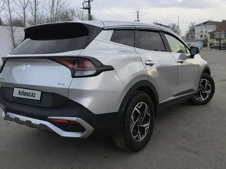 Kia Sportage 2023 года за 11 950 000 тг. в Уральск – фото 2