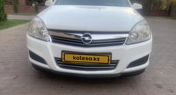 Opel Astra 2011 годаүшін3 750 000 тг. в Алматы – фото 4