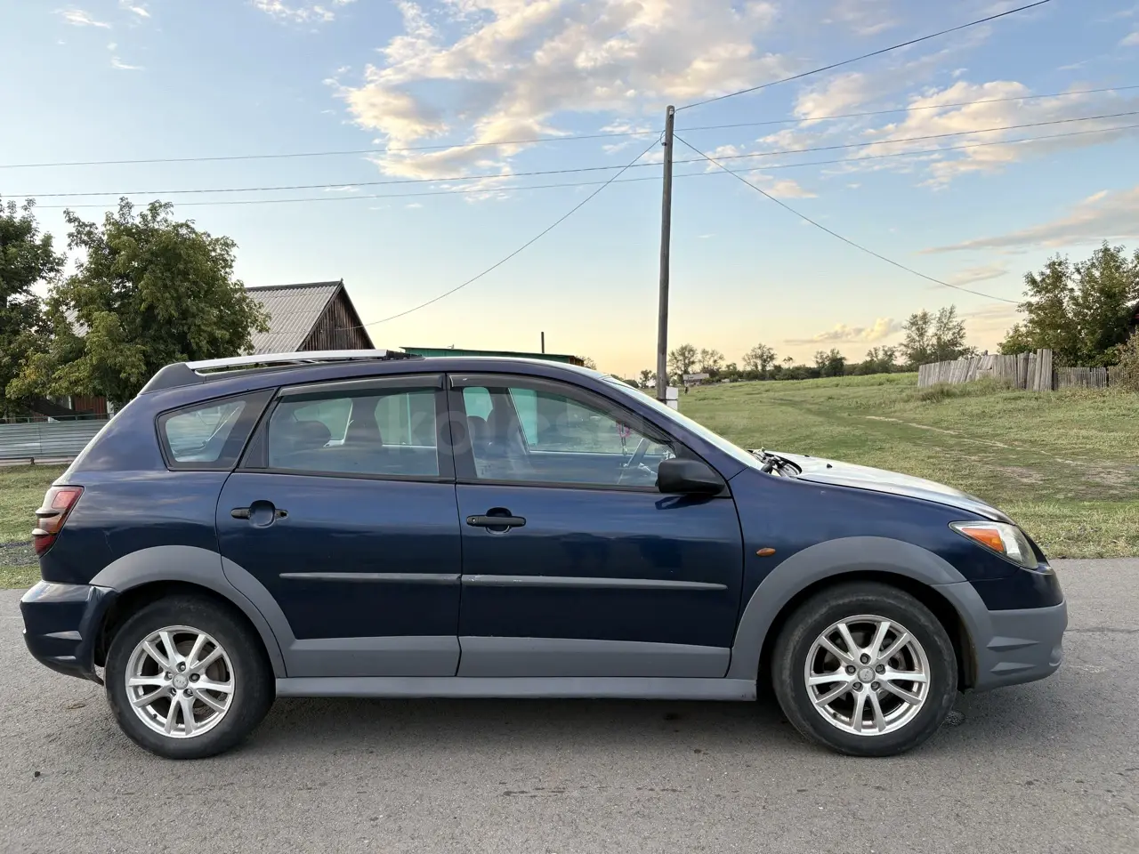 Pontiac Vibe, 2004