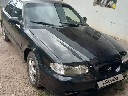 Hyundai Sonata 1996 года за 1 300 000 тг. в Узынагаш – фото 4