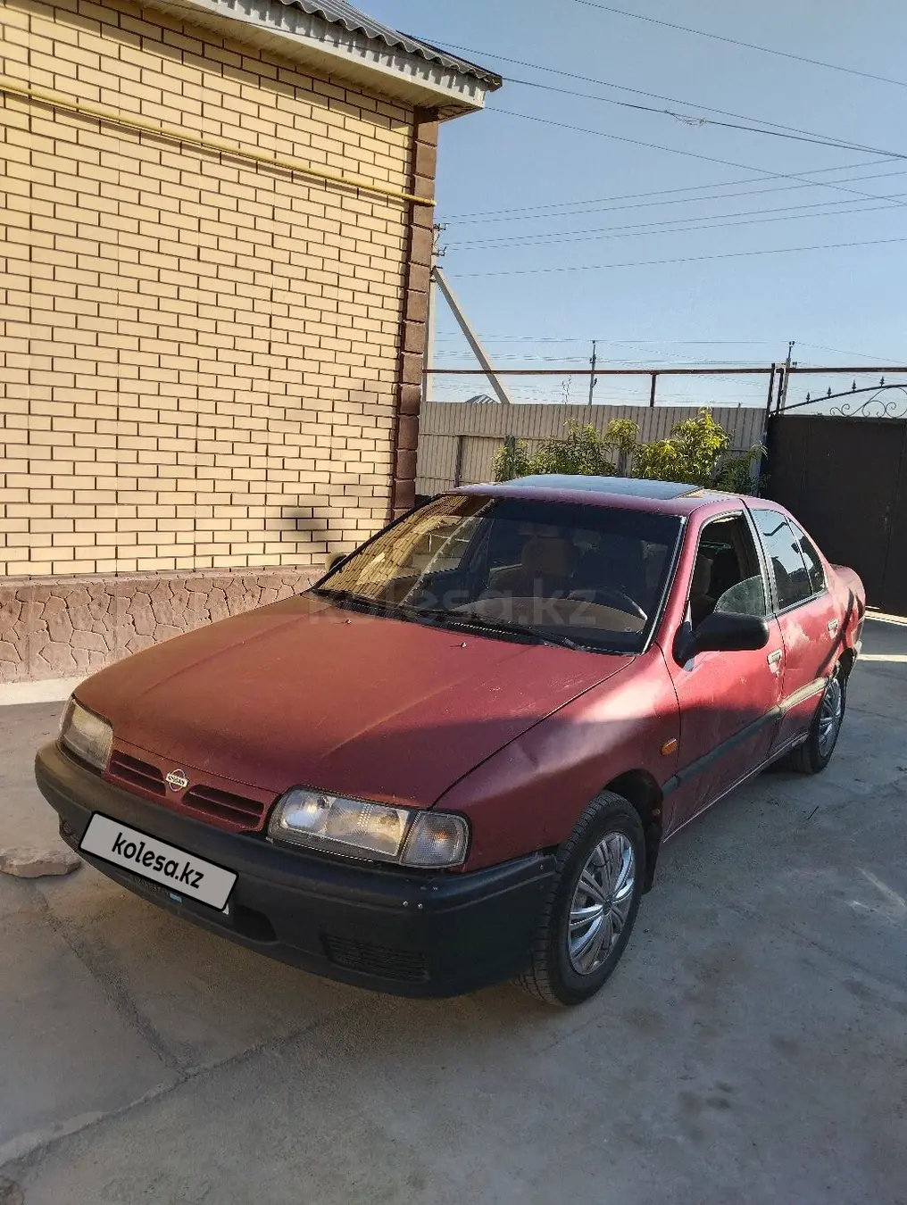Nissan Primera, 1993
