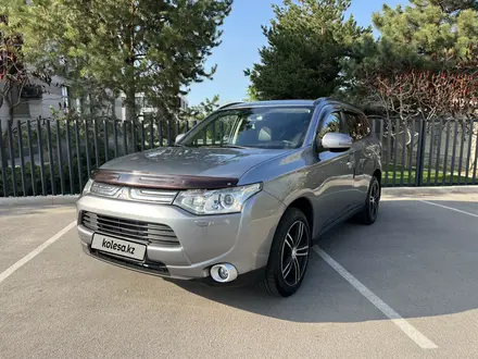 Mitsubishi Outlander 2013 года за 7 100 000 тг. в Алматы