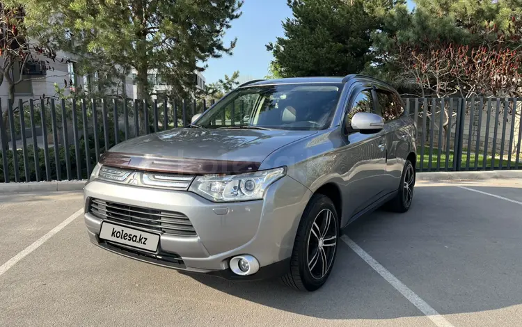 Mitsubishi Outlander 2013 года за 7 100 000 тг. в Алматы