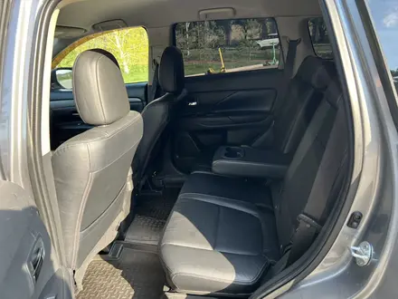 Mitsubishi Outlander 2013 года за 7 100 000 тг. в Алматы – фото 12