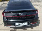 Hyundai Sonata 2021 годаүшін11 800 000 тг. в Караганда – фото 5