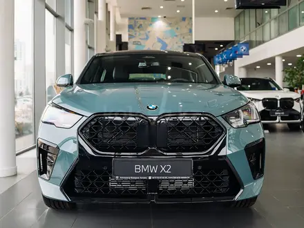 BMW X2 XDrive 20i 2026 года за 39 081 408 тг. в Астана – фото 2