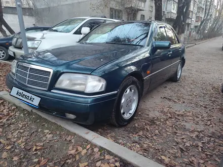 Mercedes-Benz C 280 1995 года за 2 850 000 тг. в Алматы – фото 14