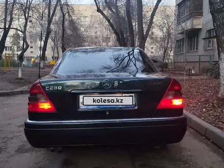 Mercedes-Benz C 280 1995 года за 2 850 000 тг. в Алматы – фото 6