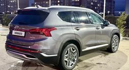 Hyundai Santa Fe 2022 года за 15 000 000 тг. в Актобе – фото 3