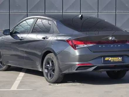 Hyundai Elantra БЕЗ ВОДИТЕЛЯ в Павлодар – фото 4