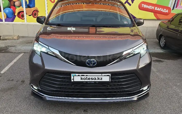 Toyota Sienna 2022 года за 19 000 000 тг. в Шымкент