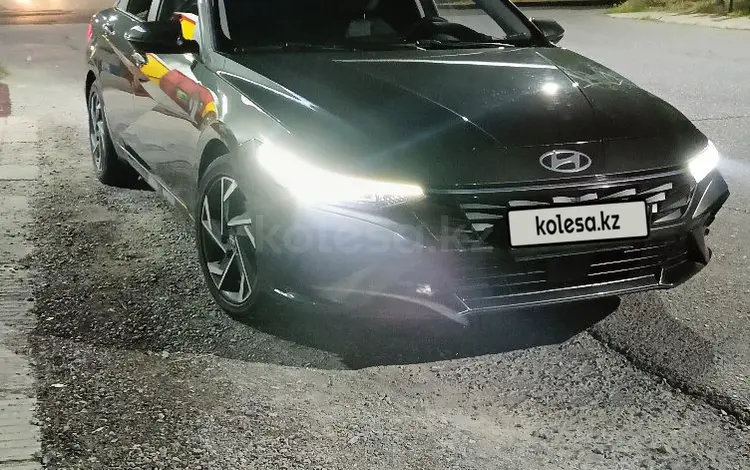 Hyundai Elantra 2023 года за 10 000 000 тг. в Шымкент