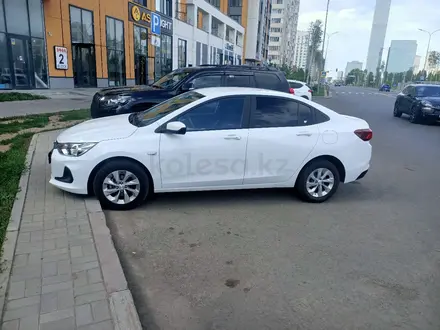 Chevrolet Onix 2023 года за 7 681 395 тг. в Астана – фото 4