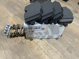 Задние тормозные колодки BMW G-класс (G30/G01/G05/G07) за 1 000 тг. в Алматы