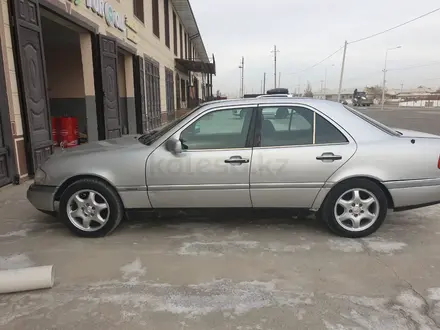 Mercedes-Benz C 180 1995 года за 2 000 000 тг. в Туркестан – фото 10