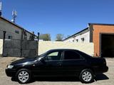 Toyota Camry 1999 годаүшін2 200 000 тг. в Семей – фото 2