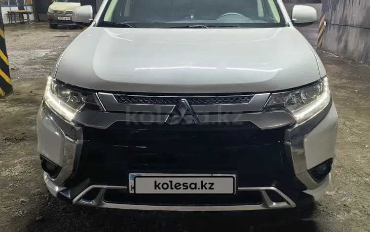 Mitsubishi Outlander 2022 года за 10 100 000 тг. в Астана