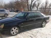 Mercedes-Benz E 280 1997 года за 2 100 000 тг. в Астана