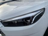 Стекло фары JAC J7 за 35 000 тг. в Алматы