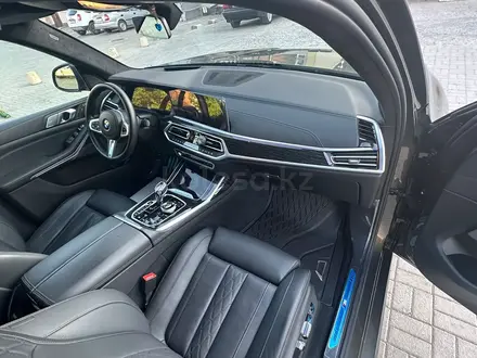 BMW X7 2022 года за 65 000 000 тг. в Алматы – фото 11