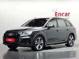 Audi Q7 55 TFSI 2022 года за 34 200 000 тг. в Алматы