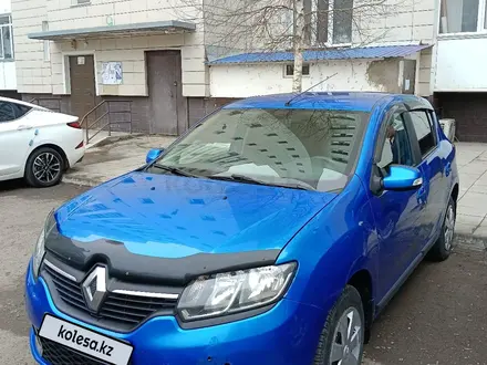 Renault Sandero 2015 года за 3 500 000 тг. в Астана – фото 5