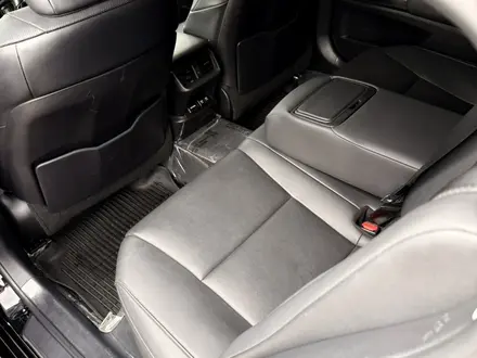 Lexus ES 250 2021 года за 21 000 000 тг. в Алматы – фото 11