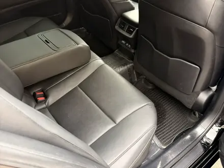 Lexus ES 250 2021 года за 21 000 000 тг. в Алматы – фото 10