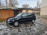 Volkswagen Golf 1994 года за 900 000 тг. в Тараз