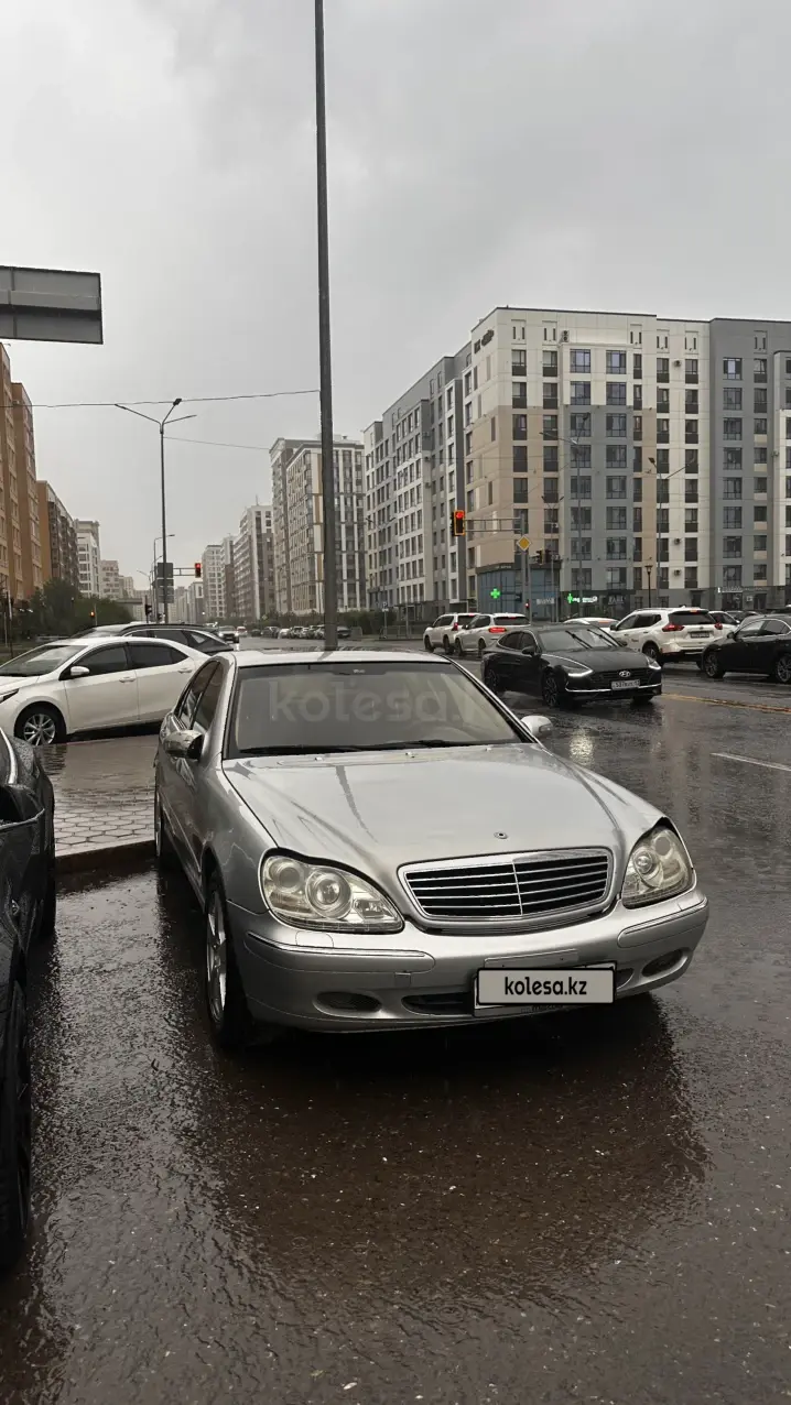 Mercedes-Benz S-Class, 2001