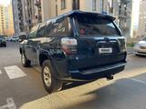 Toyota 4Runner 2016 года за 8 400 000 тг. в Актобе – фото 5
