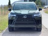 Lexus LX 700h 2025 годаүшін60 800 000 тг. в Тбилиси – фото 2