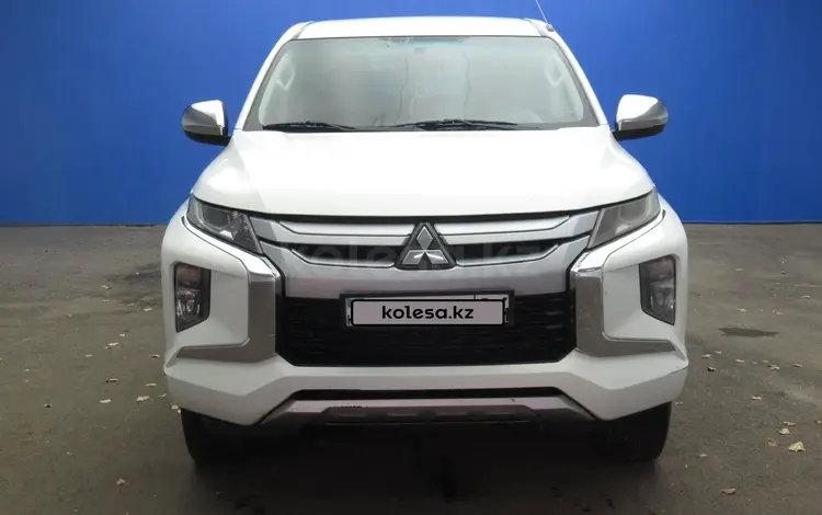 Mitsubishi L200 2021 года за 9 459 900 тг. в Актобе