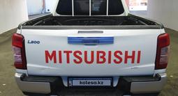 Mitsubishi L200 2021 года за 9 459 900 тг. в Актобе – фото 2