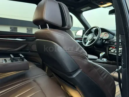 BMW X5 2018 года за 19 800 000 тг. в Шымкент – фото 17