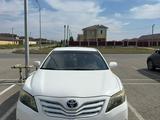 Toyota Camry 2011 годаfor6 800 000 тг. в Актобе – фото 3