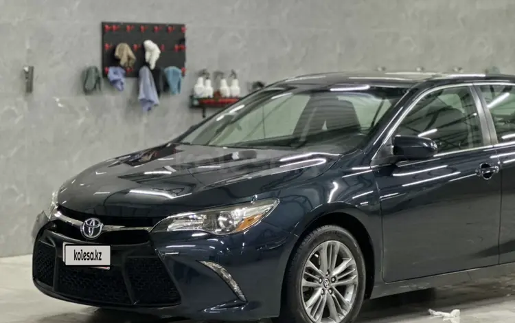 Toyota Camry 2014 годаfor6 200 000 тг. в Жанаозен