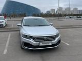 Volkswagen Passat 2020 года за 11 500 000 тг. в Алматы