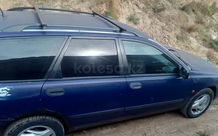 Volvo V40 1996 года за 1 000 000 тг. в Алматы