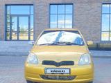 Toyota Vitz 1999 годаүшін1 600 000 тг. в Семей