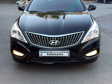 Hyundai Grandeur 2013 года за 7 800 000 тг. в Караганда