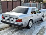 Mercedes-Benz E 230 1991 годаfor2 700 000 тг. в Алматы – фото 3