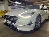 Hyundai Sonata 2020 года за 9 500 000 тг. в Шымкент – фото 2