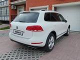 Volkswagen Touareg 2013 годаүшін10 200 000 тг. в Рудный – фото 3