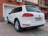 Volkswagen Touareg 2013 годаүшін10 200 000 тг. в Рудный – фото 4