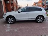 Volkswagen Touareg 2013 годаүшін10 200 000 тг. в Рудный – фото 5