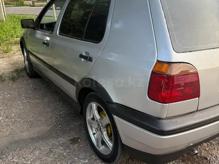 Volkswagen Golf 1994 года за 800 000 тг. в Алматы – фото 9
