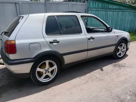 Volkswagen Golf 1994 года за 800 000 тг. в Алматы – фото 3