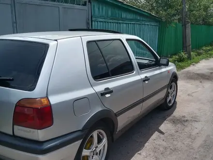 Volkswagen Golf 1994 года за 800 000 тг. в Алматы – фото 5